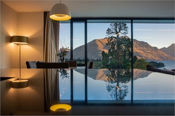 Panorama Dual Level Apartment - Queenstown