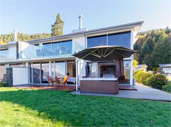 Scenic Hot Tub Haven on Queenstown Hill - Queenstown