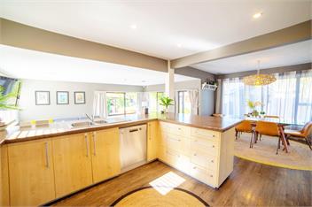#1 GROUP STAY ON AIRBNB CHCH, TOP LOCATION, BEST VALUE+++❤️❤️❤️ SLEEPS 12 - Christchurch