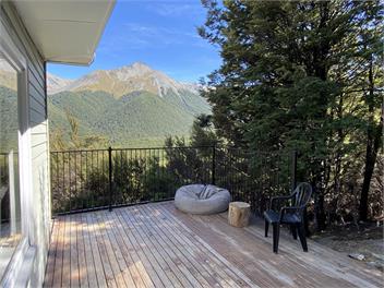 Mountain View, Ski Touring Club hut #5 - Craigieburn Forest Park
