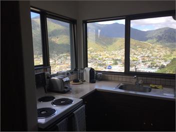 DONS PLACE - PICTON