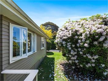 Te Kopua (Bachcare) - Acacia Bay