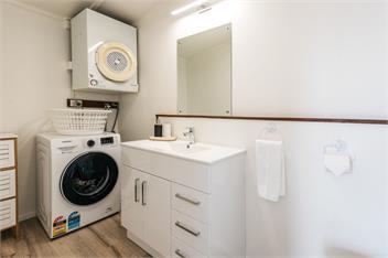 Sol Spa Oasis (Bachcare) - Surfdale