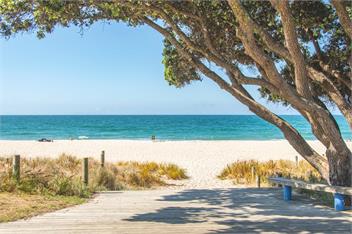 Rooftop Retreat (Bachcare) - Mt Maunganui
