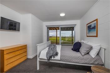 Waterfront Beach House (Bachcare) - Paihia