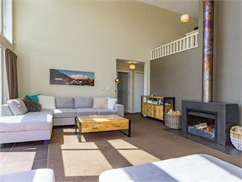 Chalet Gryon - Large 3 bedroom with fireplace - ohakune