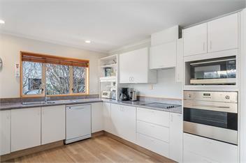 Scaife Place Lodge (Bachcare) - Wanaka