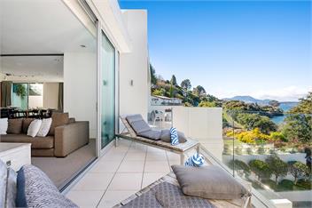 Taupo Penthouse Apartment - Unbeatable Lake Views - Taupo 