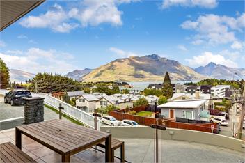 Vailmont Villa, Central Queenstown - Queenstown
