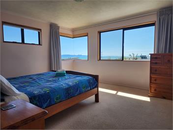 Pohara Surf and Turf - sleeps 10 - Golden Bay