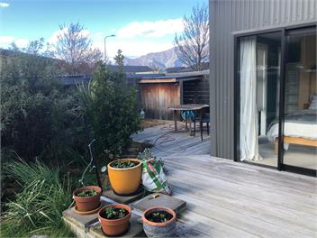Little Maude Snug - Lake Hawea