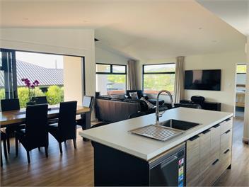 Ligar Bay - Home Away From Home - Golden Bay