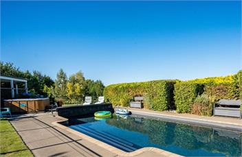 Mountviews Lodge - Swimming Pool, Spa Pool, Glamping tent, Playground - Taupo