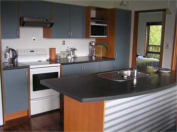 WINTER SPECIAL STAY FOR 3 & PAY FOR 2 - Lake Brunner