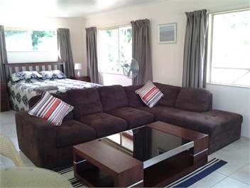Nanas Oceanview Chalet - Niue Island