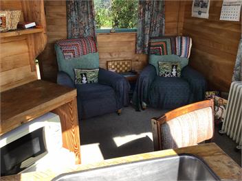 Larch Lodge - your ideal getaway! Private and relaxed - Oamaru