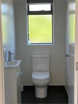 Sunny open plan - Taupo