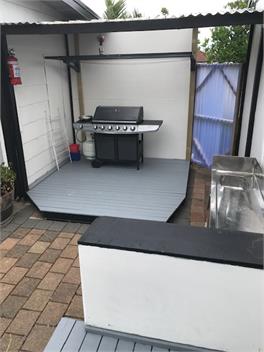 LOCATION LOCATION: 12 ALBERT STREET - Whitianga