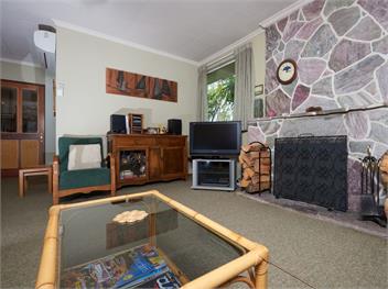 Lakeside Serenity (Bachcare) - Wanaka