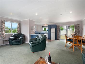 Kinloch Family Retreat (Bachcare) - Kinloch