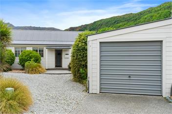 Gold Rush Cottage (Bachcare) - Arrowtown