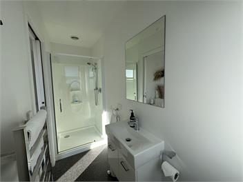 Remarkable Rhoboro Retreat - Twizel