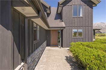 Yuki's Chalet - Canterbury