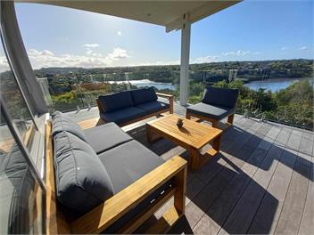 Stylish modern home with spectacular views - Kerikeri