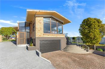 Hill Top House (Bachcare) - Tauranga
