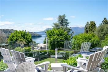 Kiwiana Bach (Bachcare) - Lake Tarawera