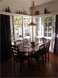 Raglan Farmhouse - Raglan