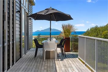 The Chocolate Box (Bachcare) - Waipu