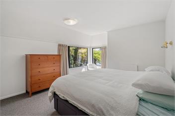 Mountain View Retreat (Bachcare) - Wanaka