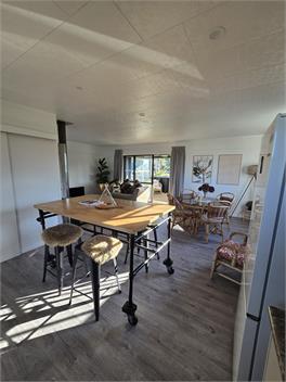 Appleton Beach Stay - OPOTIKI