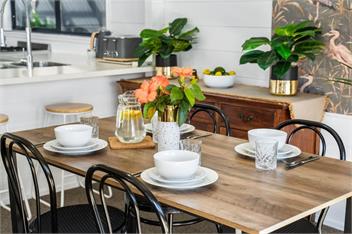 Arkhos (Bachcare) - Whitianga