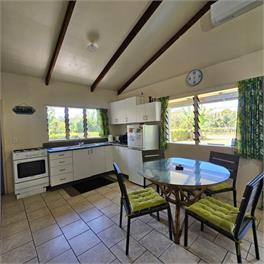 Mango Cottage - with A/C, unlimited Wifi and plunge pool - Avarua
