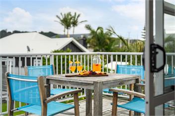 Ocean Road Beach House - Whangamata