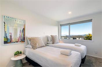 Views on Beachman - 