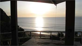Anaura Bay - East Coast