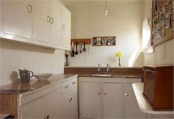 Golden Bay Shearing Shed Retreat at Te Hapu - Nelson