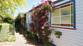 Guthrie Cottage B&B - Hastings