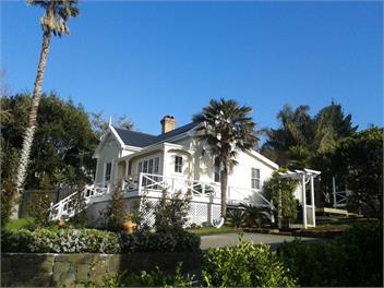 HARBOUR VIEW COTTAGE - Boutique Accommodation - Auckland