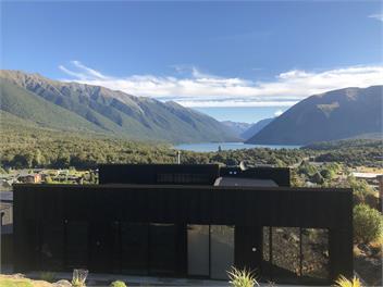 Award Winning Lake & Mountain Panorama - St Arnaud