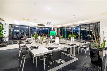 The Black Diamond  - Auckland