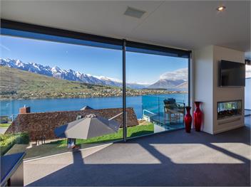 Scenic Hot Tub Haven on Queenstown Hill - Queenstown