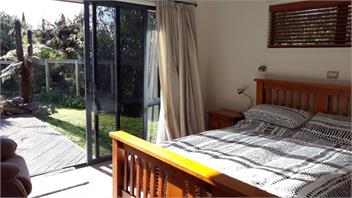 Pukeko Retreat - Takakak