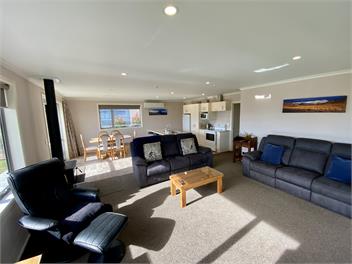New with a View - Irishman Drive FREE WIFI - Twizel