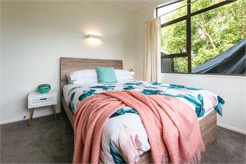 Sol Spa Oasis (Bachcare) - Surfdale