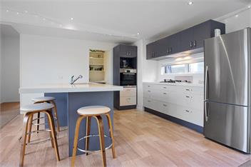 Modern Kiwi Bach (Bachcare) - Waihi Beach