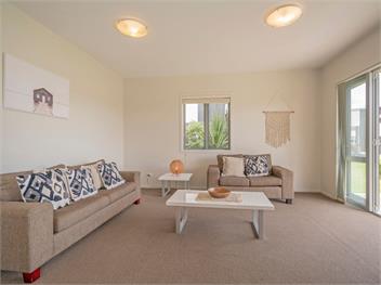 Lakeside Villa Retreat (Bachcare) - Matarangi